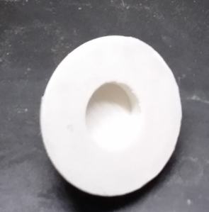 face up view of plunger